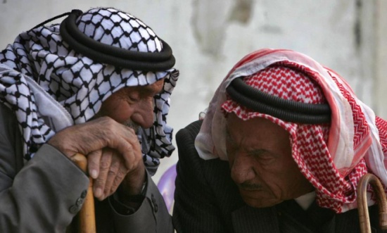 الروابدة : كلمة " فلسطيني" لا يجوز أن تنصرف للأردني من أصل فلسطيني ( نص الكلمة ) الروابدة : كلمة " فلسطيني" لا يجوز أن تنصرف للأردني من أصل فلسطيني ( نص الكلمة )