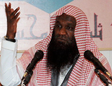 عالم دين يتوقع نجاح المرأة السعودية في إسقاط جدار قيادة السيارة عالم دين يتوقع نجاح المرأة السعودية في إسقاط جدار قيادة السيارة