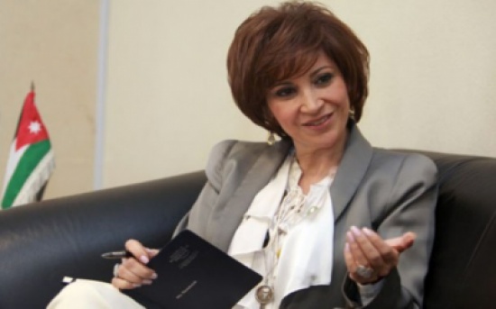 وزيرة الاتصالات تدشن المرحلة الثانية لشبكة الألياف الضوئية لمحافظات الشمال وزيرة الاتصالات تدشن المرحلة الثانية لشبكة الألياف الضوئية لمحافظات الشمال