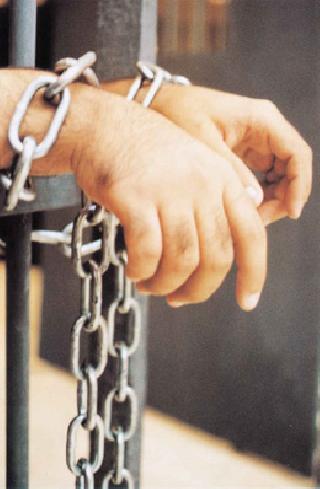 اتهام صحفيين إيرانيين بالتعاون مع استخبارات أجنبية
