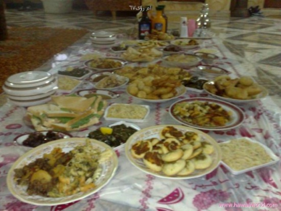 شو فطورك أول يوم رمضان ؟؟؟ شو فطورك أول يوم رمضان ؟؟؟