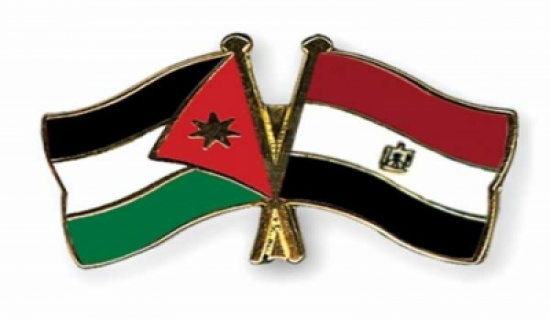 استمرار آلية حركة الشاحنات بين الأردن ومصر لنهاية العام 2013 المقبل استمرار آلية حركة الشاحنات بين الأردن ومصر لنهاية العام 2013 المقبل