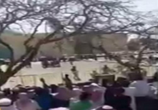 بالفيديو: شاهد ردة فعل الجمهور لحظة إعلان وقف تنفيذ حُكم القصاص