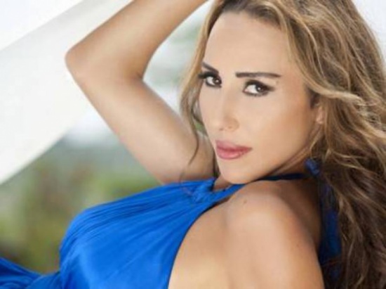 نجوم خارج الشاشة.. الحق على مين: المنتج أم التلفزيون؟ نجوم خارج الشاشة.. الحق على مين: المنتج أم التلفزيون؟