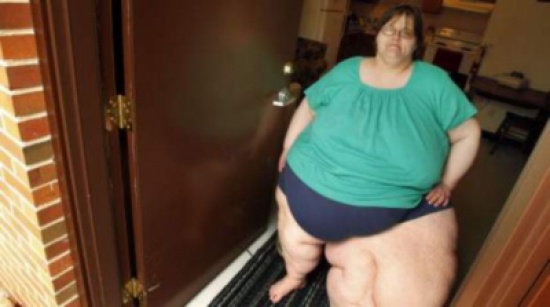 أسمن امرأة في العالم تحاول إنقاص وزنها.. لترقص في زفافها