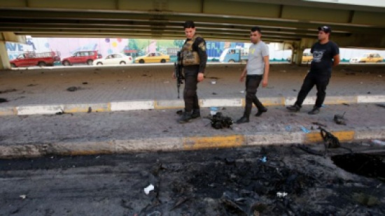 قتلى وجرحى في تفجيرين استهدفا مجمعا تجاريا ببغداد قبيل عبد الأضحى قتلى وجرحى في تفجيرين استهدفا مجمعا تجاريا ببغداد قبيل عبد الأضحى