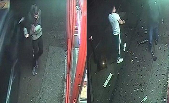 بالفيديو : الملاكم المحظوظ يفلت من الموت طحنا في إنجلترا بالفيديو : الملاكم المحظوظ يفلت من الموت طحنا في إنجلترا