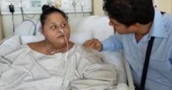 هذا ما تريده أسمن امرأة بالعالم خلال رمضان.. والأطباء يمنعونها! هذا ما تريده أسمن امرأة بالعالم خلال رمضان.. والأطباء يمنعونها!