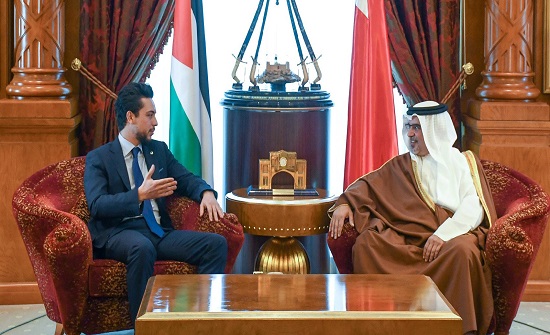 ولي العهد يبحث مع ولي عهد البحرين العلاقات الثنائية والتعاون المشترك ولي العهد يبحث مع ولي عهد البحرين العلاقات الثنائية والتعاون المشترك
