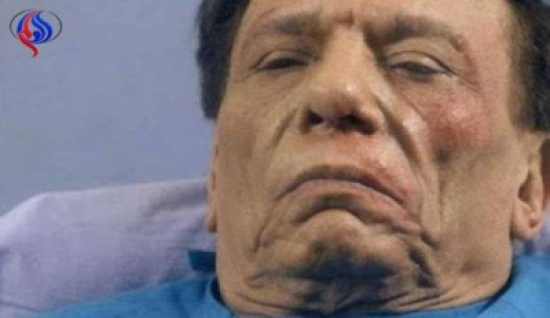 عادل إمام يستبق شائعة وفاته ويعلن مرضه بنفسه! عادل إمام يستبق شائعة وفاته ويعلن مرضه بنفسه!