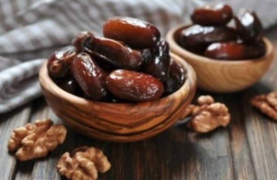 تناولوا 7 تمرات على الريق.. وهذا ما سيحصل بعد 7 أشهر!