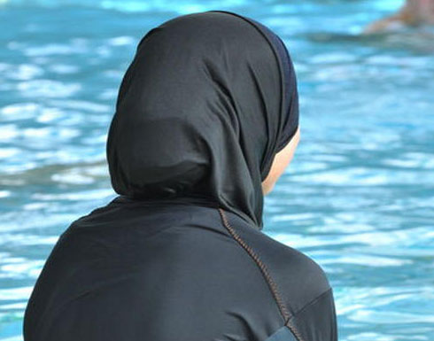 القضاء الفرنسي يعلق قرار حظر "البوركيني" القضاء الفرنسي يعلق قرار حظر "البوركيني"