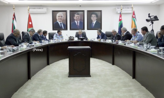 وزير الداخلية يرأس اجتماع اللجنة العليا للإصلاح والتأهيل وزير الداخلية يرأس اجتماع اللجنة العليا للإصلاح والتأهيل