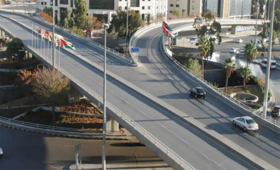 أحزاب أردنية تطالب بحكومة إنقاذ وتحذر من الضرائب