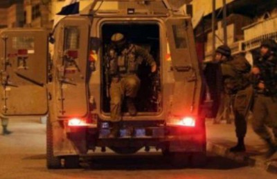 جيش الاحتلال يعتقل نائبًا ووزيرًا سابقا من حركة حماس في الضفة جيش الاحتلال يعتقل نائبًا ووزيرًا سابقا من حركة حماس في الضفة