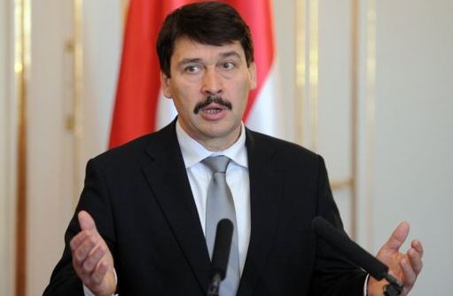 الرئيس الهنغاري يغادر المملكة بعد زيارة رسمية