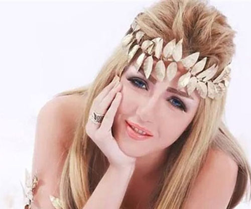 صور فستان «سارة سلامة» المكشوف وتسريحة شعرها يشعلان غضب جمهورها صور فستان «سارة سلامة» المكشوف وتسريحة شعرها يشعلان غضب جمهورها