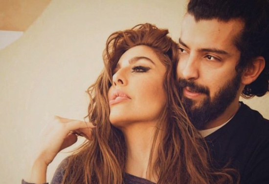 بعد إشهار إسلامها... ليلى إسكندر تظهر بجلسة تصوير "بالحجاب" بعد إشهار إسلامها... ليلى إسكندر تظهر بجلسة تصوير "بالحجاب"