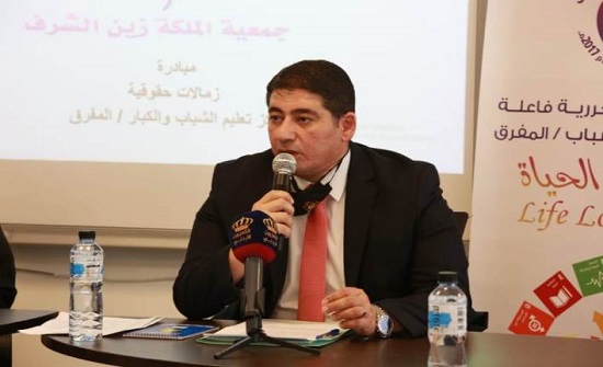 العواملة يطلع على عمل لجنة إعداد مشروع قانون الجمعيات العواملة يطلع على عمل لجنة إعداد مشروع قانون الجمعيات