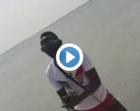 شاب سوداني يقلد رامز جلال.. شاهدوا كيف علّق الأخير!