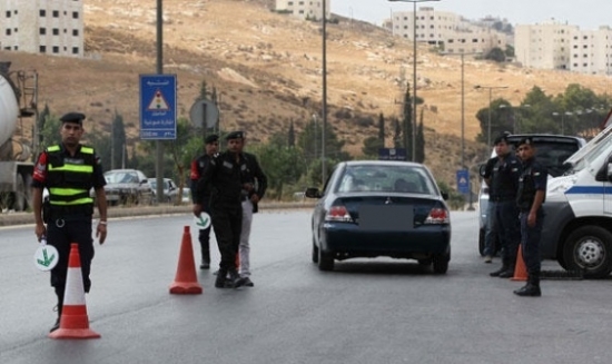 نقاط غلق أمنية في عمان