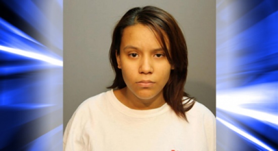 وضعت مولودها في كيس وألقته بالشارع لأنه يشبه والده