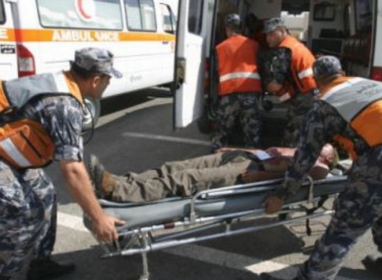 إصابة شخص إثر سقوطه في حفرة إنشائية بعمان