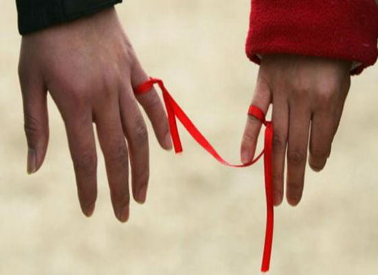 دراسة تكشف أول شيء يلفت نظر المرأة في الرجل