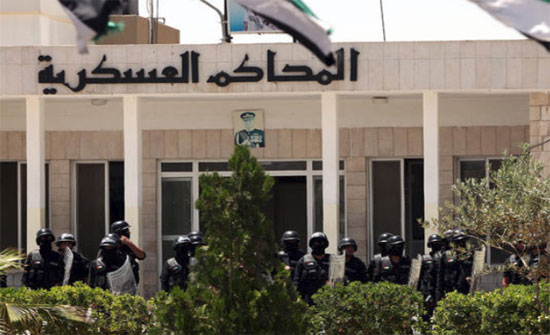 نقابة المحامين تمنع أعضاءها من الترافع بمحكمة أمن الدولة حتى الإفراج عن بريزات ومعتقلي الرأي