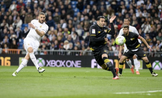 بالصور والفيديو: ريال مدريد ينذر برشلونة برباعية بمرمى اشبيلية في الليجا بالصور والفيديو: ريال مدريد ينذر برشلونة برباعية بمرمى اشبيلية في الليجا