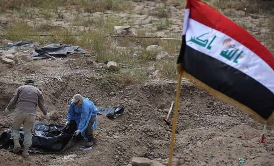 200 مقبرة جماعية في العراق