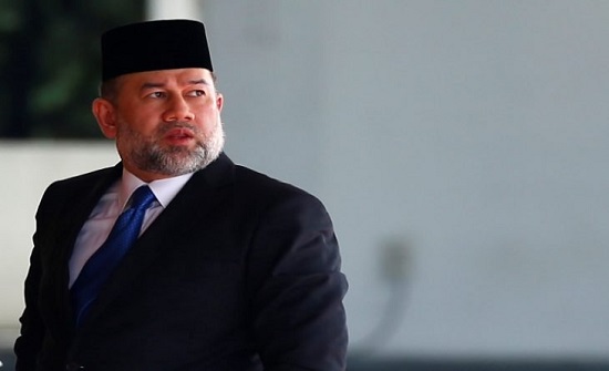 ماليزيا تنتخب ملكا جديدا نهاية الشهر بعد تنازل محمد الخامس فجأة عن العرش ماليزيا تنتخب ملكا جديدا نهاية الشهر بعد تنازل محمد الخامس فجأة عن العرش