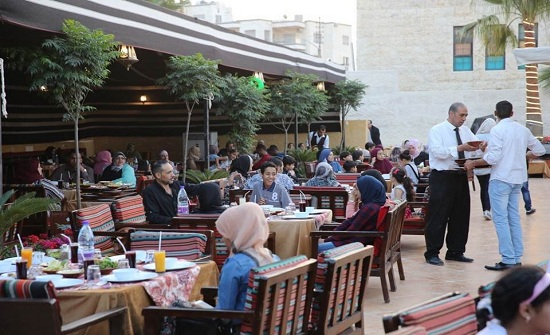 بالصور : نادي موظفي الأمانة يقيم مأدبة إفطار جماعي للأيتام بالصور : نادي موظفي الأمانة يقيم مأدبة إفطار جماعي للأيتام