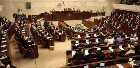 الكنيست يقر قانون منع أذان الفجر