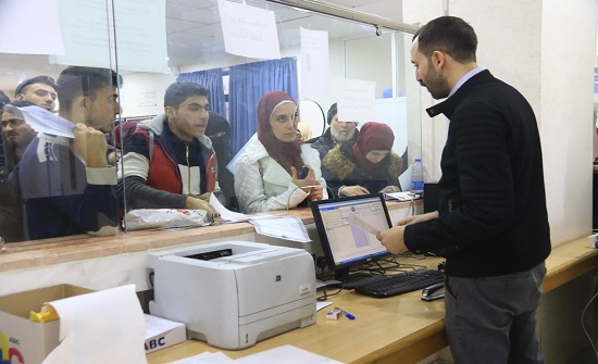 منحاً للطلبة السوريين للدراسة في جامعة الزرقاء