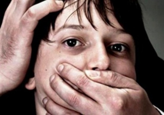 أردني استغل " نُزهة" لخطف أبنائه من طليقته في الكويت