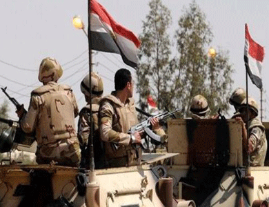 إطلاق الرصاص على حافلة للجيش المصري في القاهرة ومقتل ضابط صف إطلاق الرصاص على حافلة للجيش المصري في القاهرة ومقتل ضابط صف