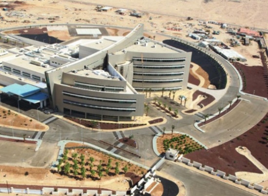 اللواء الحباشنة يتفقد مستشفى الأمير هاشم بن عبدالله الثاني العسكري