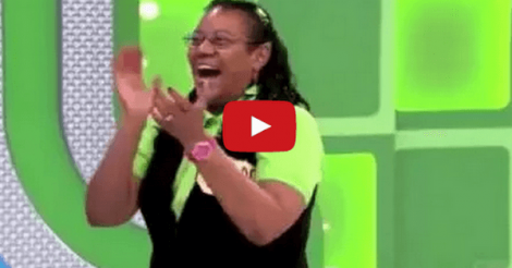 شاهد..سيدة تربح 21 ألف دولار بعد خطأ فادح لعارضة أزياء ببرنامج تلفزيوني