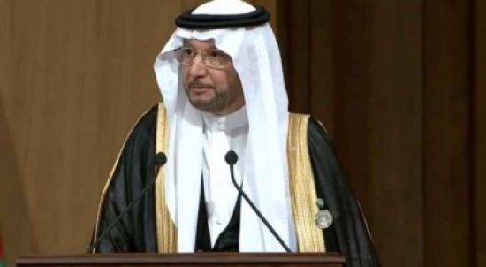 العثيمين يؤكد اهمية القضاء على خوارج العصر