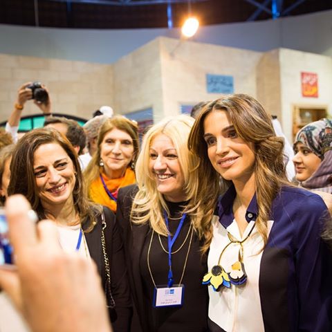 الملكة رانيا : السائح في الأردن ضيف " والبيت بيته " الملكة رانيا : السائح في الأردن ضيف " والبيت بيته "
