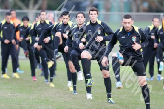 المنتخب الأردني يكثف من استعداداته لمواجهة استراليا (صور) المنتخب الأردني يكثف من استعداداته لمواجهة استراليا (صور)
