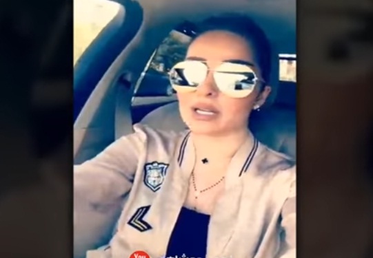 فيديو : شاب لزين كرزون يا كافرة ...  وهذه ردة فعلها