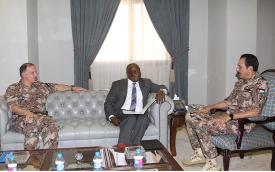 الزبن يستقبل عدداً من الوفود