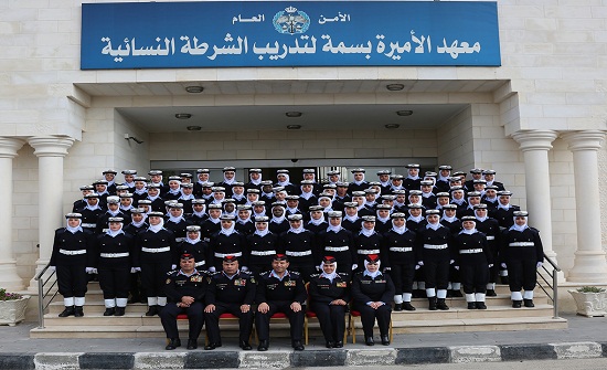 تخريج الدورة التاسعة والخمسين من مستجدات الشرطة النسائية تخريج الدورة التاسعة والخمسين من مستجدات الشرطة النسائية