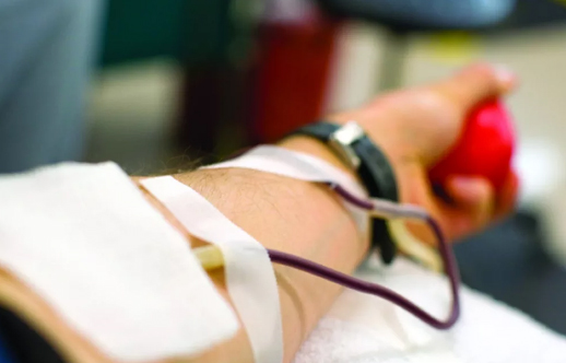 حملة للتبرع بالدم لصالح مرضى السرطان في مأدبا