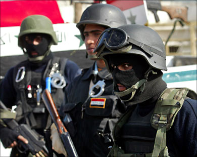 اعتقال 19 مطولبا بتهمة الإرهاب فى عمليتى أمن بصلاح الدين وكركوك اعتقال 19 مطولبا بتهمة الإرهاب فى عمليتى أمن بصلاح الدين وكركوك