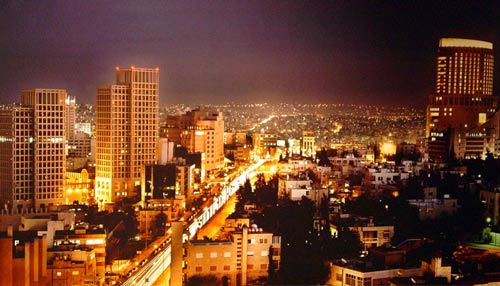 اللوزي : نمو سكان العاصمة يشكل تحديا لخطط الأمانة في تحقيق التنمية المستدامة اللوزي : نمو سكان العاصمة يشكل تحديا لخطط الأمانة في تحقيق التنمية المستدامة