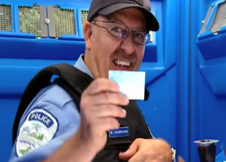 الشرطي المقرف