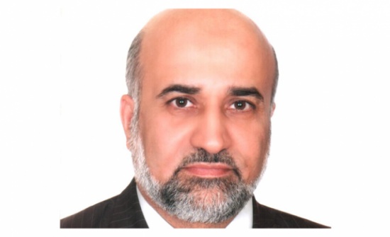 بالفيديو: أين كان يصلي سفير الأردن السابق في طهران؟ بالفيديو: أين كان يصلي سفير الأردن السابق في طهران؟